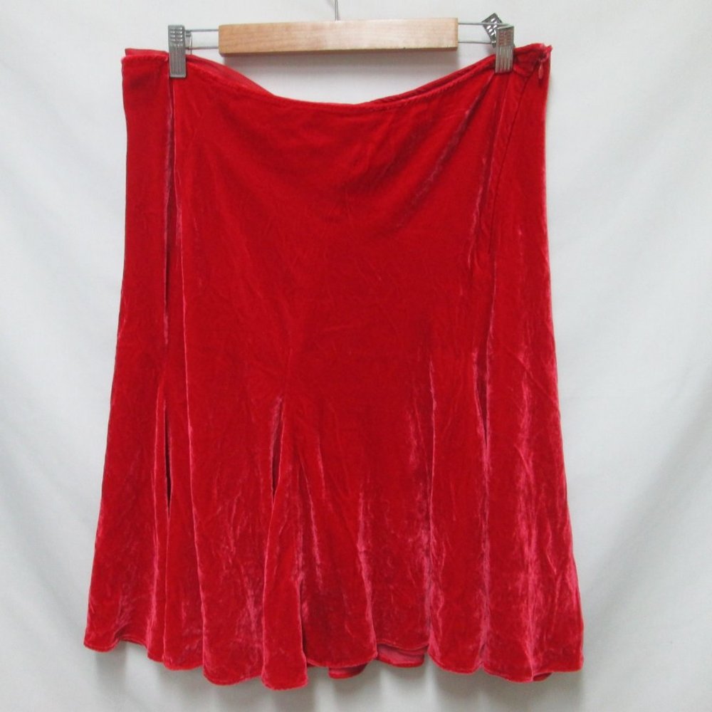 Emanuel Ungaro red velvet knee length panel a line flare skirt lined Size Sz 14